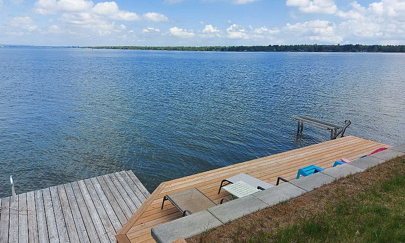 Waterfront Home Saul...