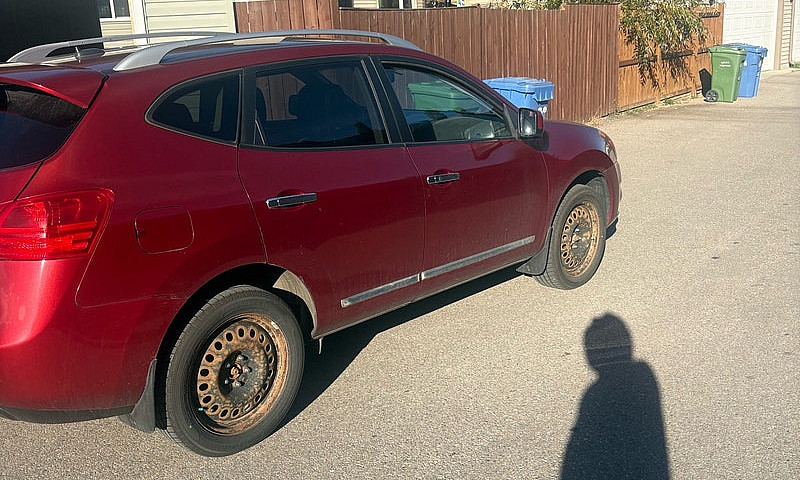 2012 Nissan Rogue...