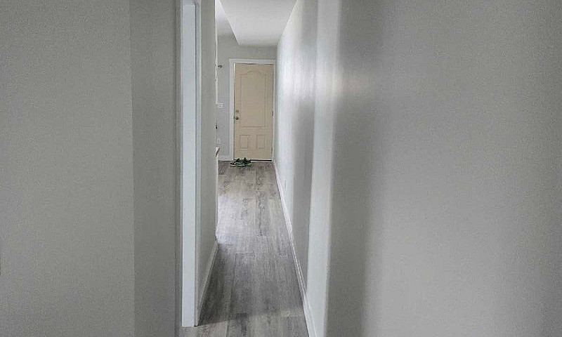 2 Bedroom Unit In  W...