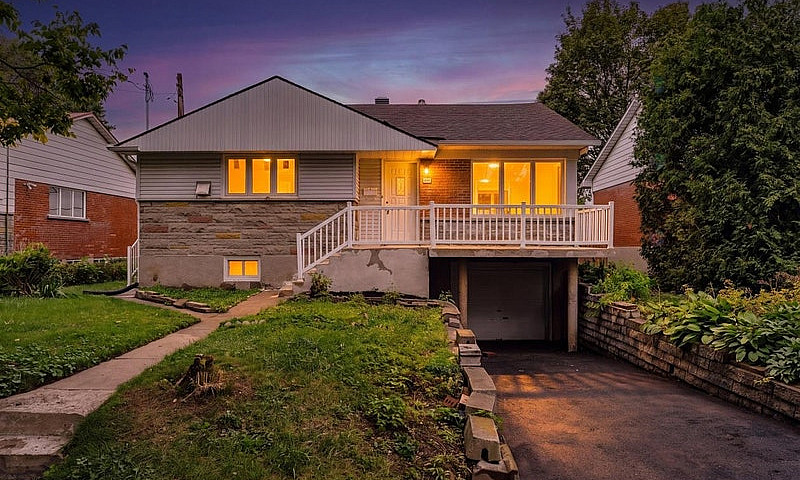 $629,900 - Bungalow ...