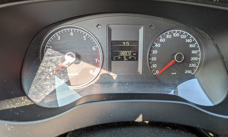 2012 Volkswagen Jett...