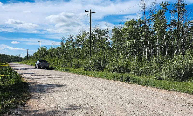 Lake Manitoba Narrow...