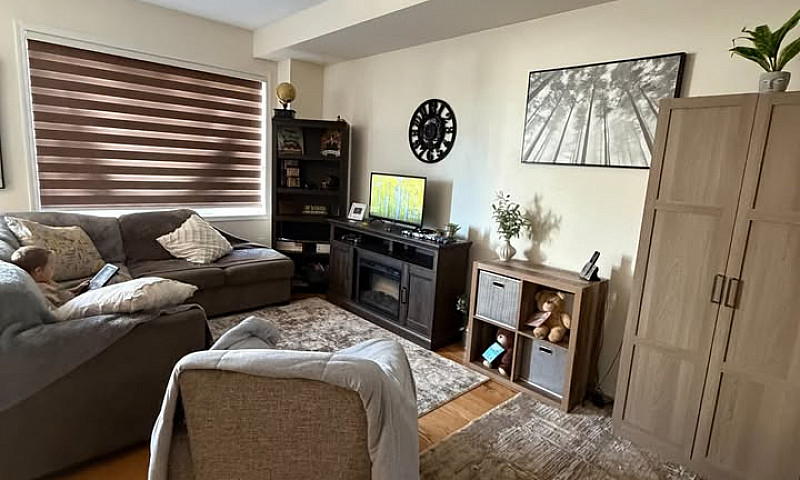 3-Bedroom 2 Wr Townh...