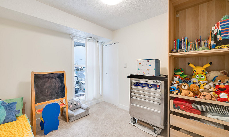 !!! Stunning Condo F...