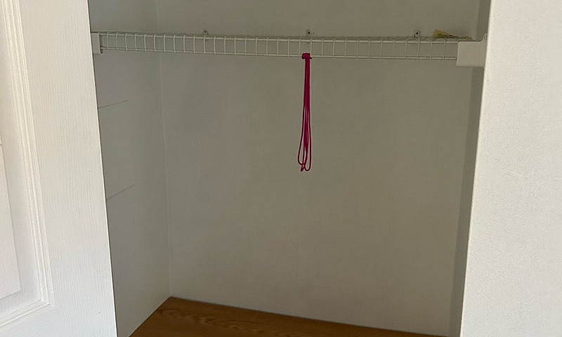 2 Bed, 1 Bath Baseme...