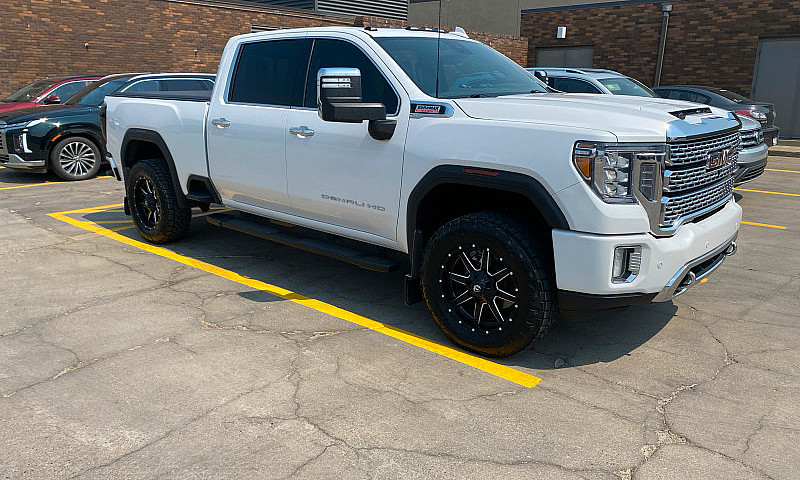 2022 Gmc 3500 Denali...