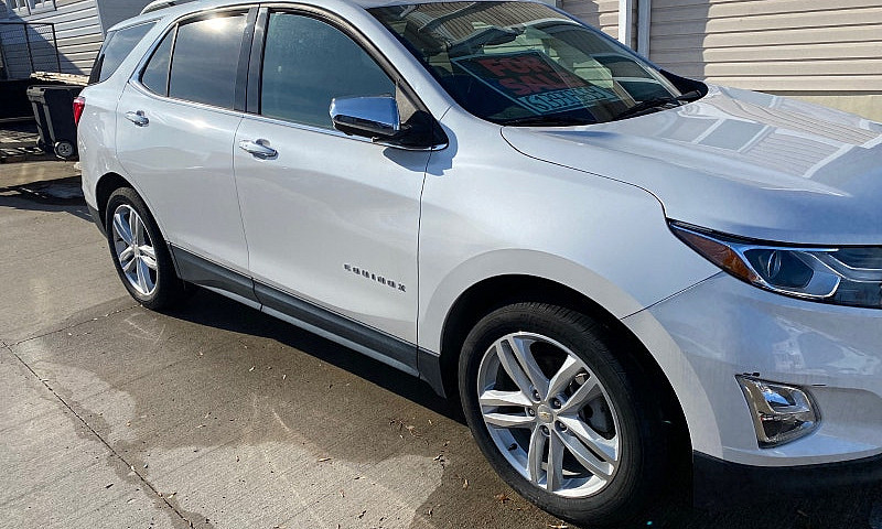 Chevrolet Equinox Pr...