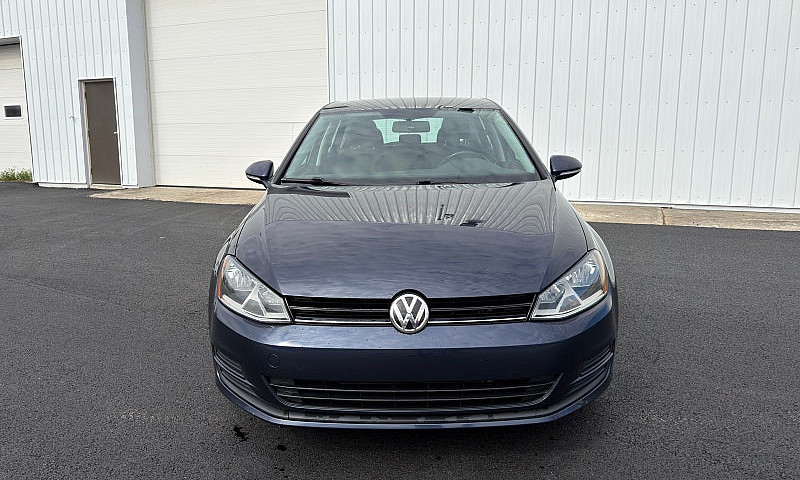 2016 Volkswagen Golf...