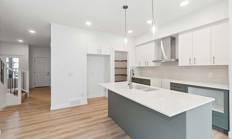 32 Springbrook Wynd...