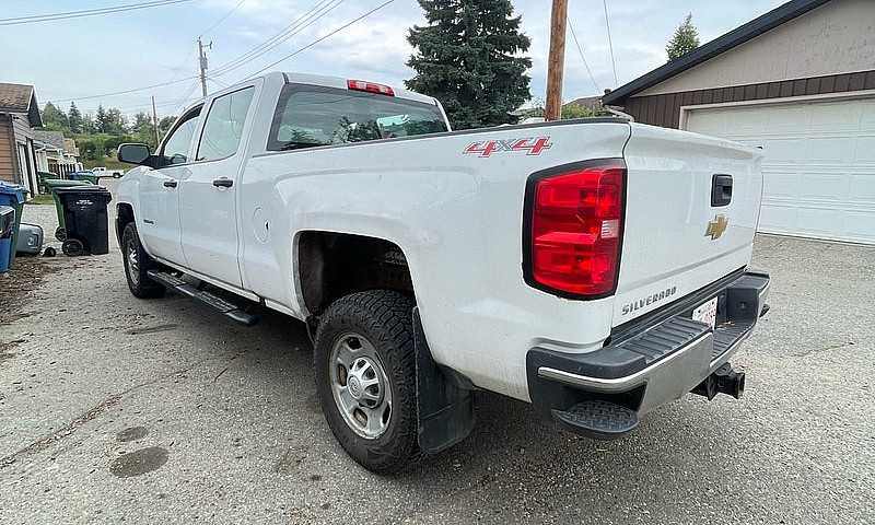 Chevrolet Silverado ...