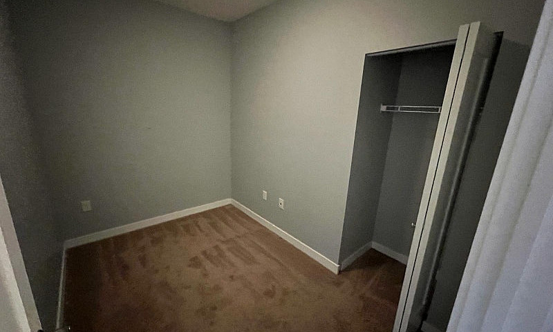 2 Bedroom, 1 Bathroo...