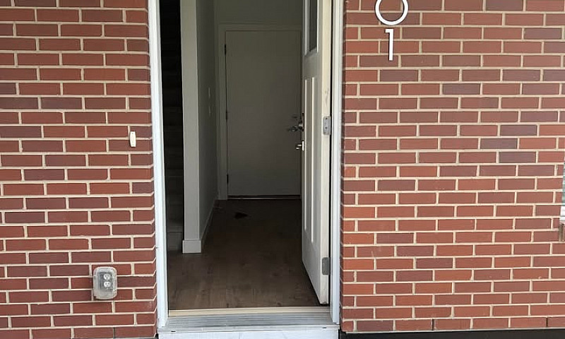 Townhouse For Rent I...