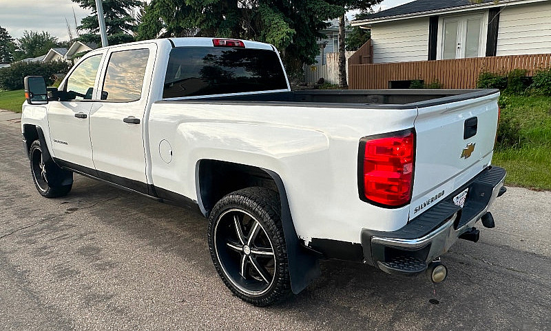 2014 Chevy Silverado...