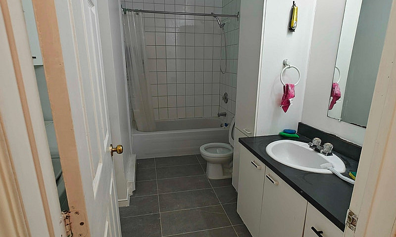 5 1/2 For Rent $1535...