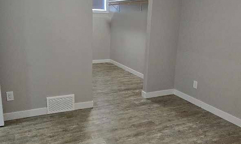 1 Month Free Rent To...