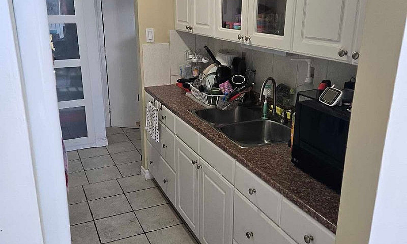 2 Bedroom Apartment ...