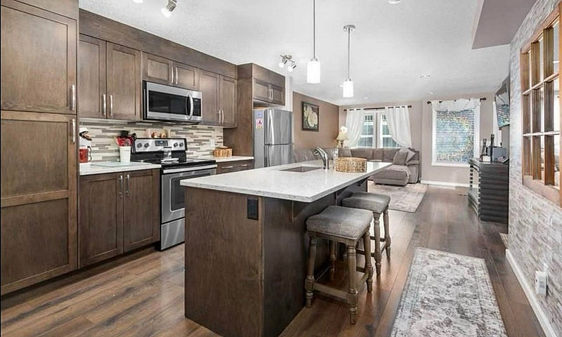 2-Bedroom Townhouse ...