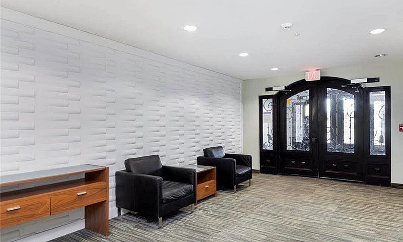 2 Bed 2 Bath Condo |...
