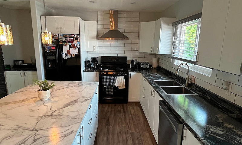 Stunning Renovated H...