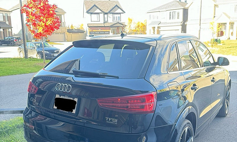 Audi Q3 S-Line Techn...
