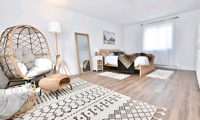 2 Bedroom 1 Bath Ful...