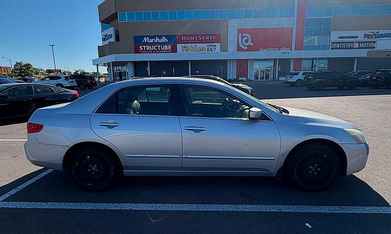 2005 Honda Accord V6...