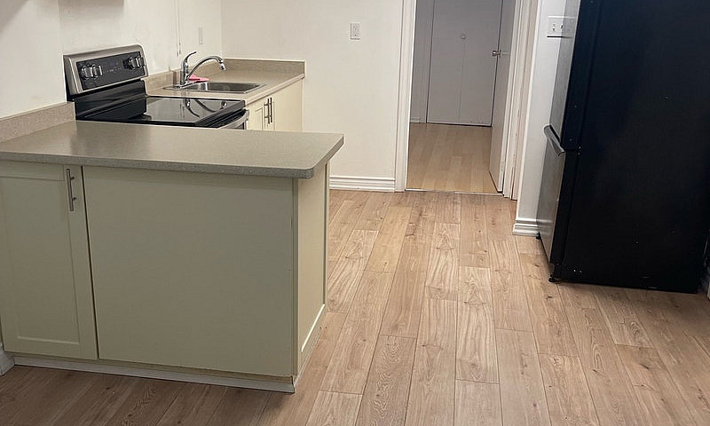 Mississauga 1 Bdrm A...