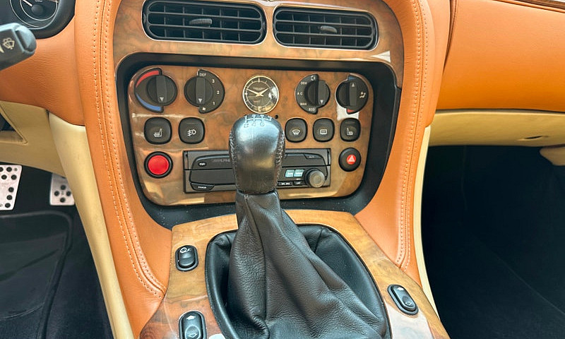 2001 Aston Martin Db...
