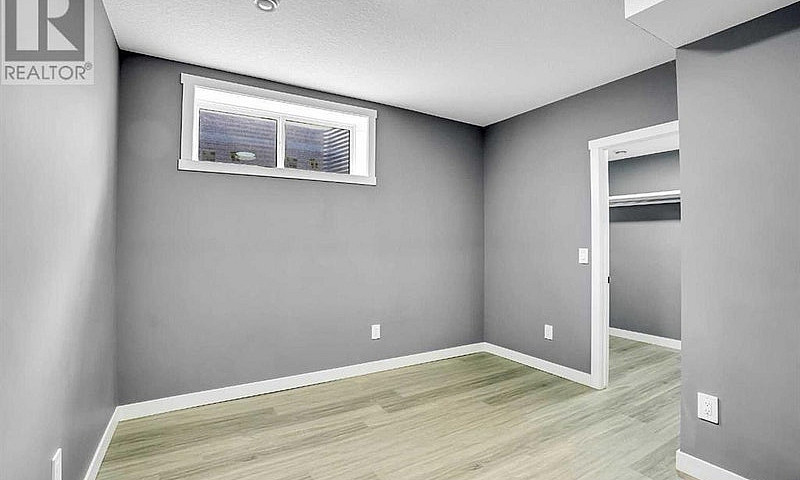 1 Bed 1 Bath Basemen...