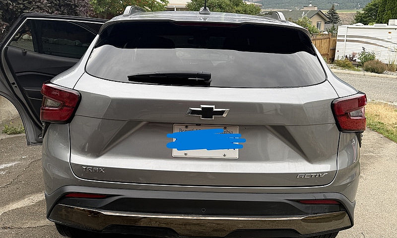 2025 Chev Trax Activ...