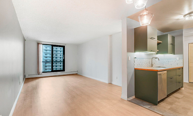 Urban Living At Capi...