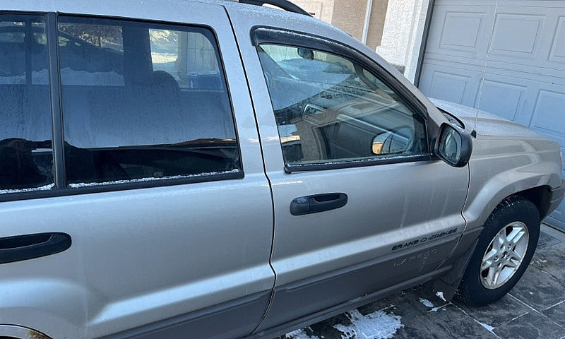 2004 Jeep Grand Cher...