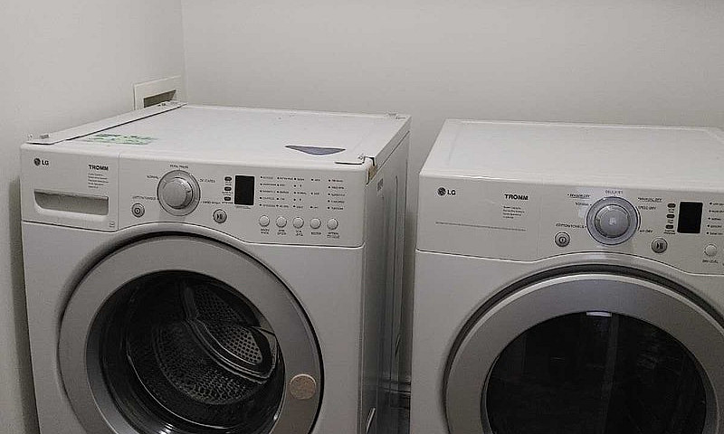 Room For Rent All In...