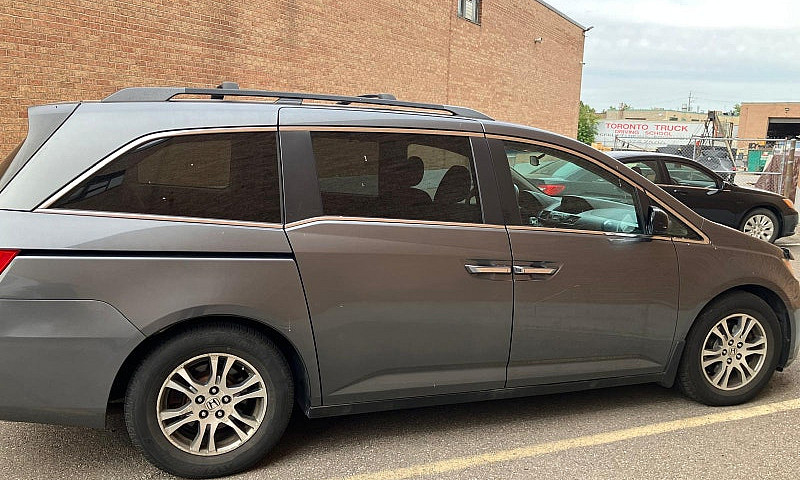 Honda Odyssey Ex 201...