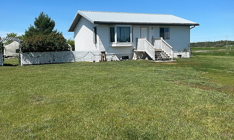 Hague Acreage For Sa...