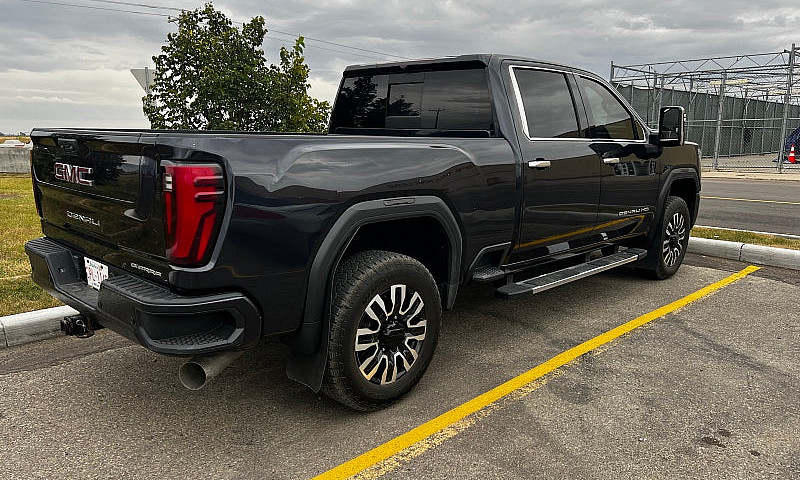 2024 Denali Duramax...