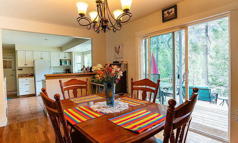 6257 Hwy 3, Hedley, ...