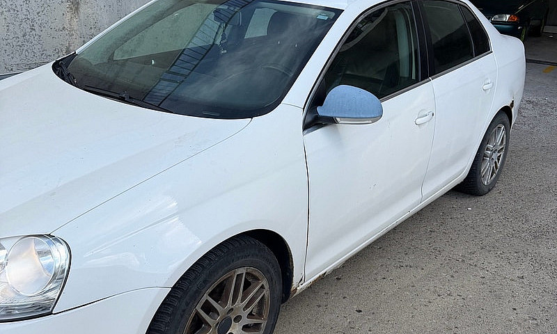 Volkswagen Jetta For...