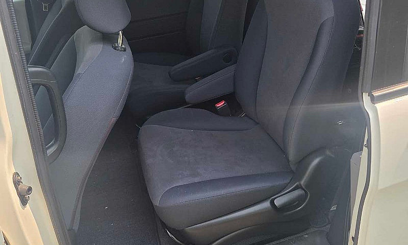 Honda Wheelchair Van...