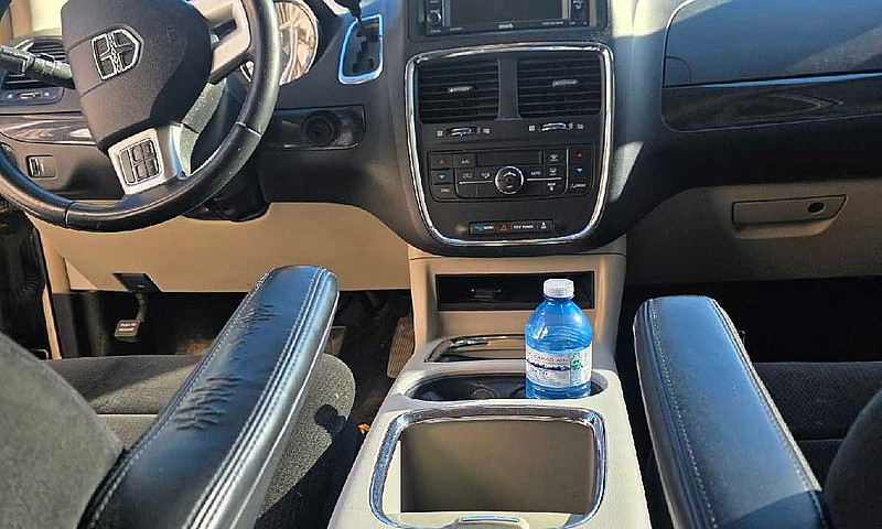 2015 Dodge Caravan...