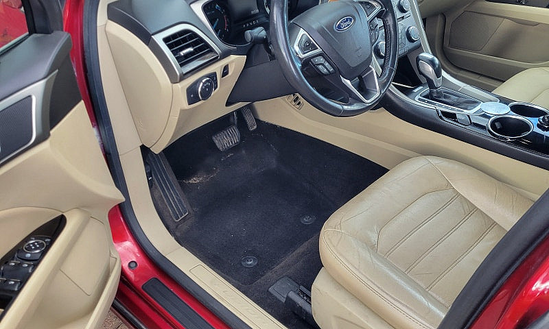 2014 Ford Fusion Se...