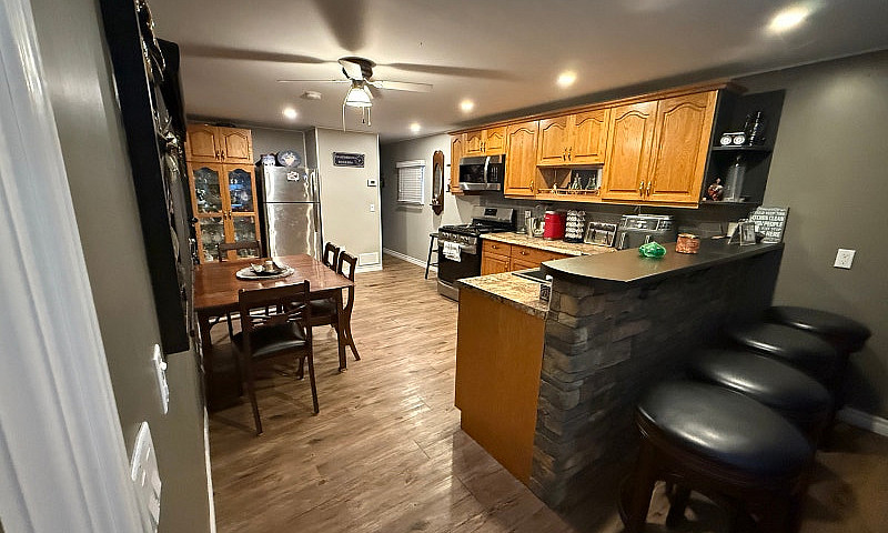 Updated 1-Bedroom In...
