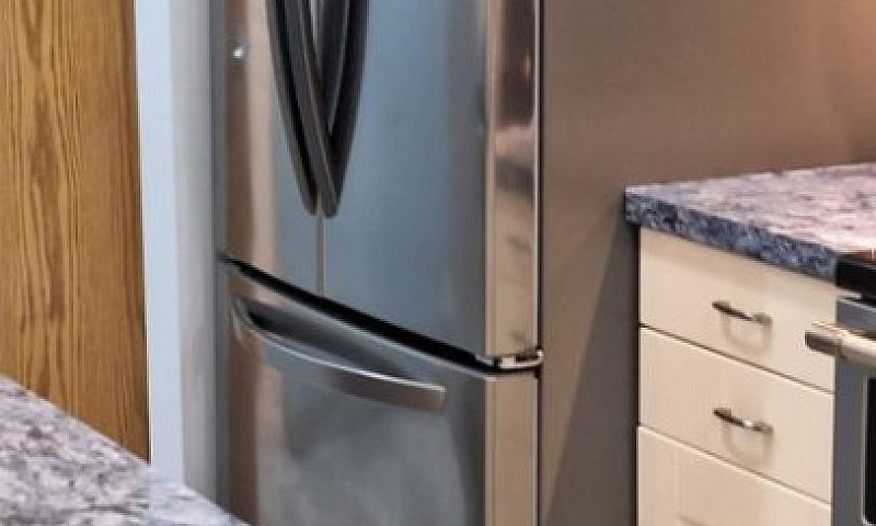 Renovated 2-Bedroom ...