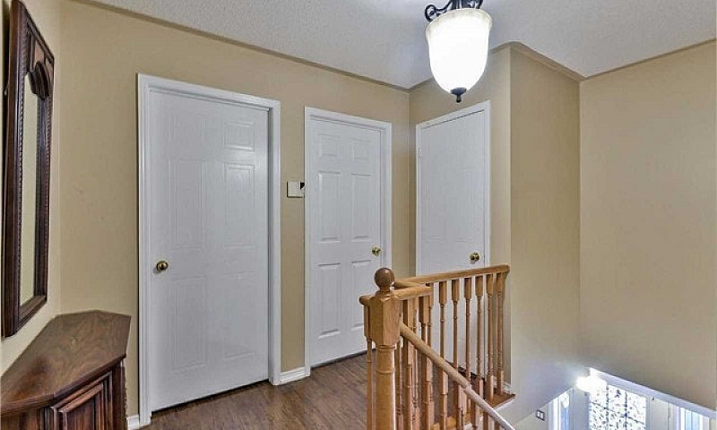 Room Rental In Detac...