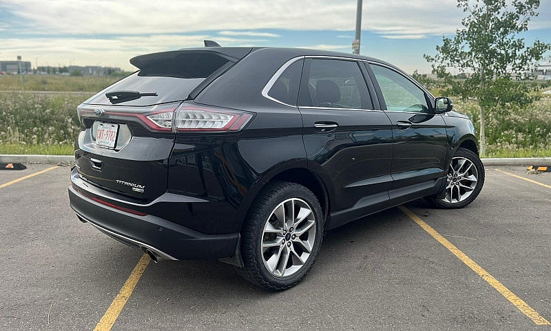 2018 Ford Edge Titan...