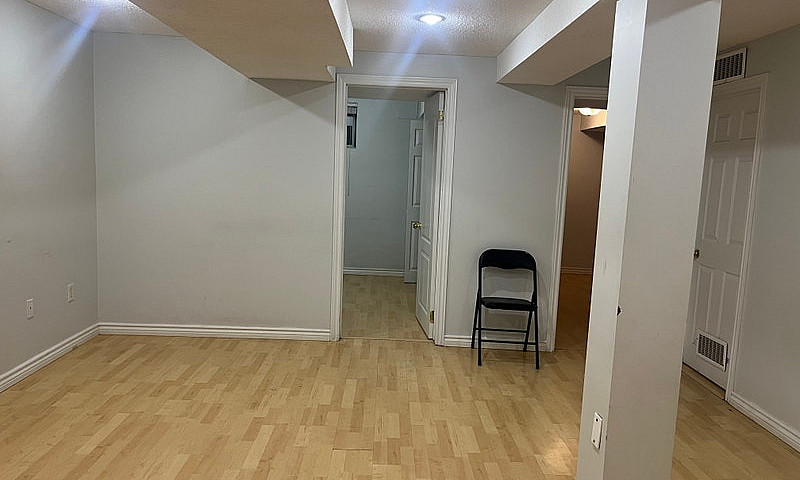 2 Bed 1 Bath Basemen...