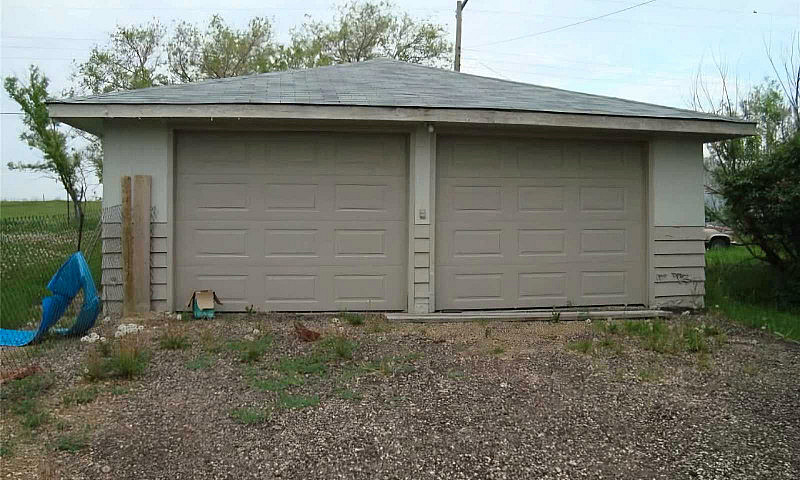 3 Bedroom 1 Bathroom...