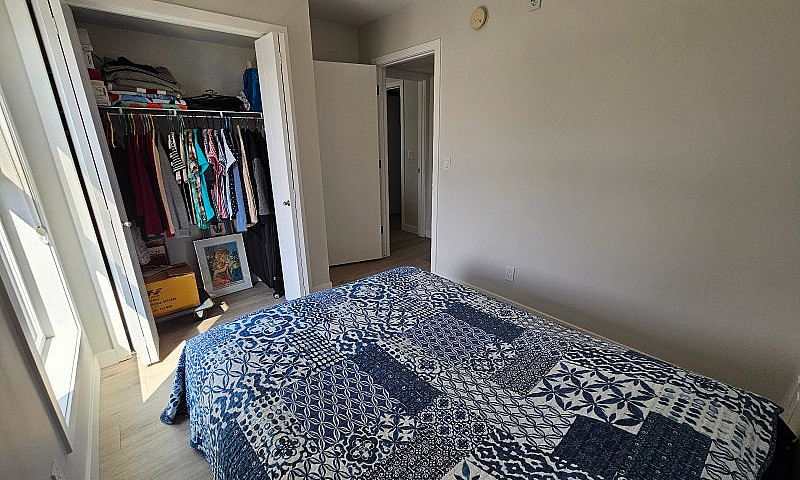 2-Bedroom 2-Bathroom...