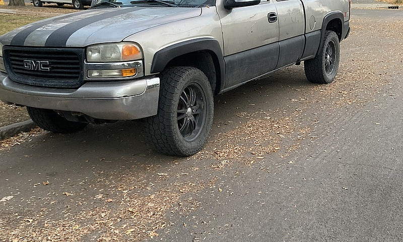 2002 Sierra 1500 4X4...