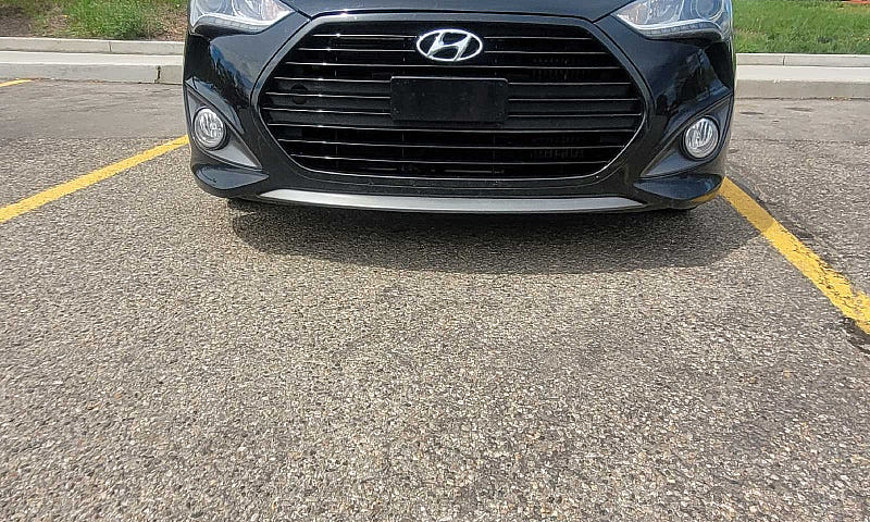 Hyundai Veloster Tur...